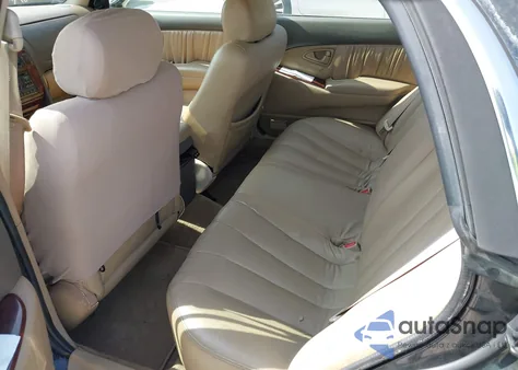 1999 Mitsubishi Diamante z USA, uszkodzony, nr VIN 6MMAP47P1XT008309